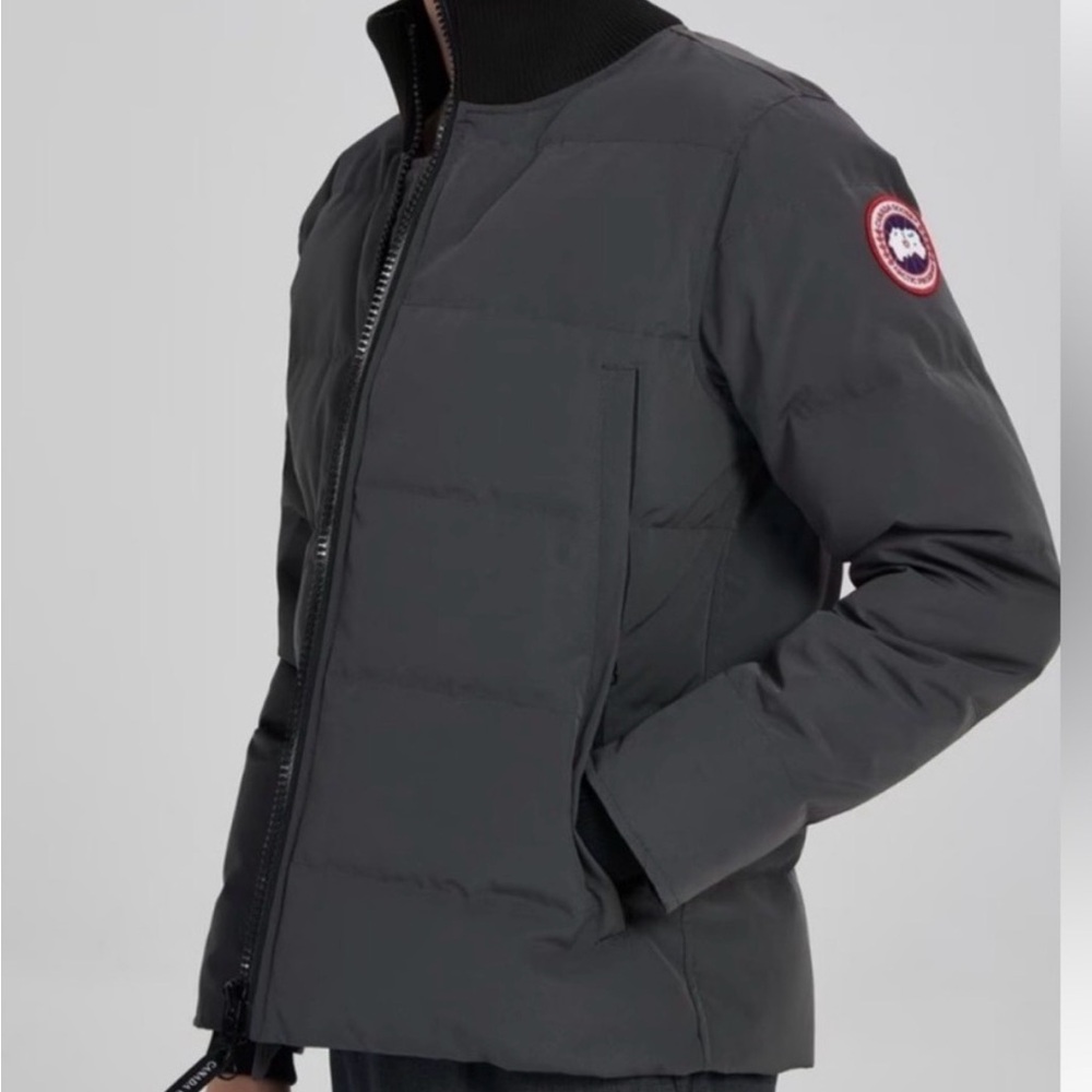 Canada Goose Men's Dark Black Puffer Jacket